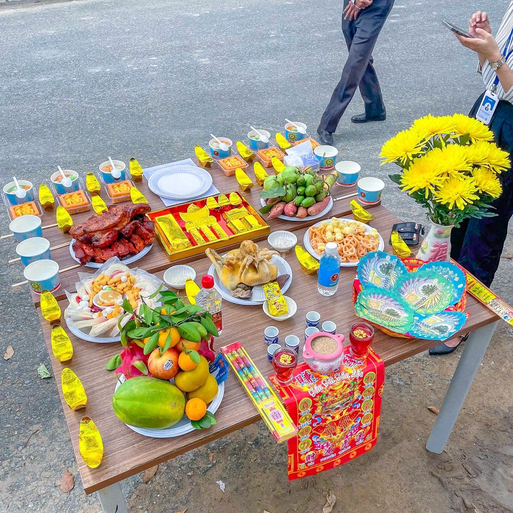 Mâm cúng cô hồn mang lại bình an cho gia đình