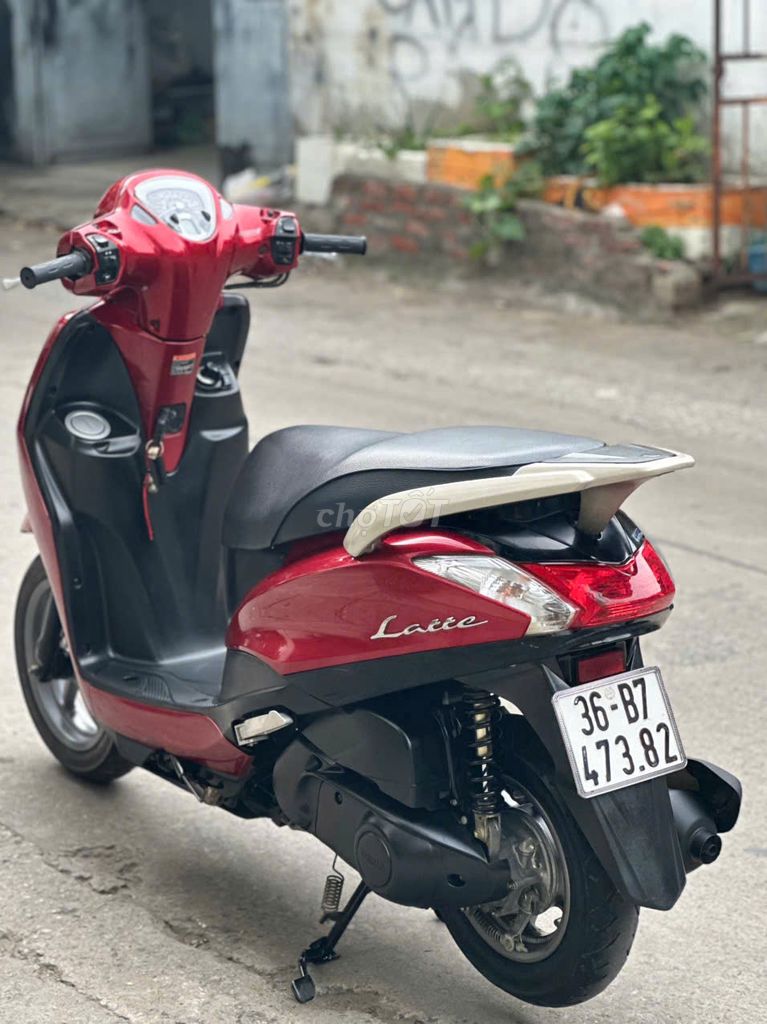 Bán xe Latte màu đỏ nữ dùng giữ gìn đẹp như mới. Mua bán Xe máy tại Quận Nam Từ Liêm Hà Nội được đăng bởi E Hằng hình 3
