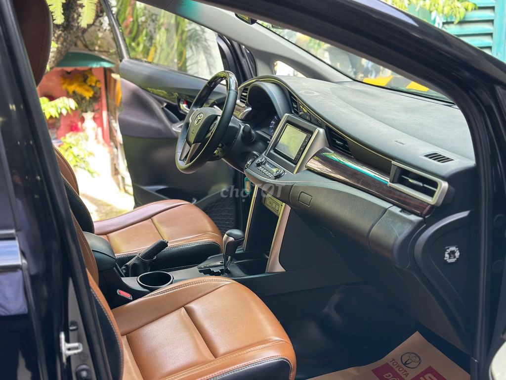 Innova 2018 Venturer, Xe Gia đình Ít Đi,Xe Zin Đẹp. Mua bán Ô tô tại Quận Gò Vấp Tp Hồ Chí Minh được đăng bởi Xe Toyota Cũ Chính Hãng hình 5