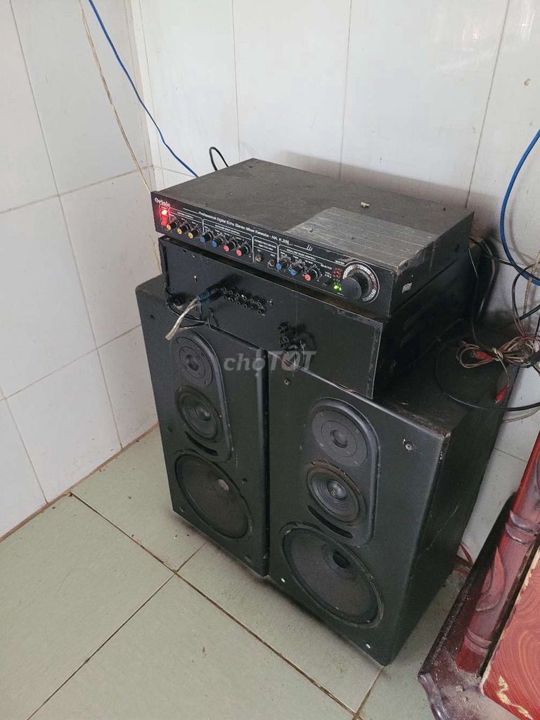 trọn bộ loa karaoke như hình, tặng mic có dây