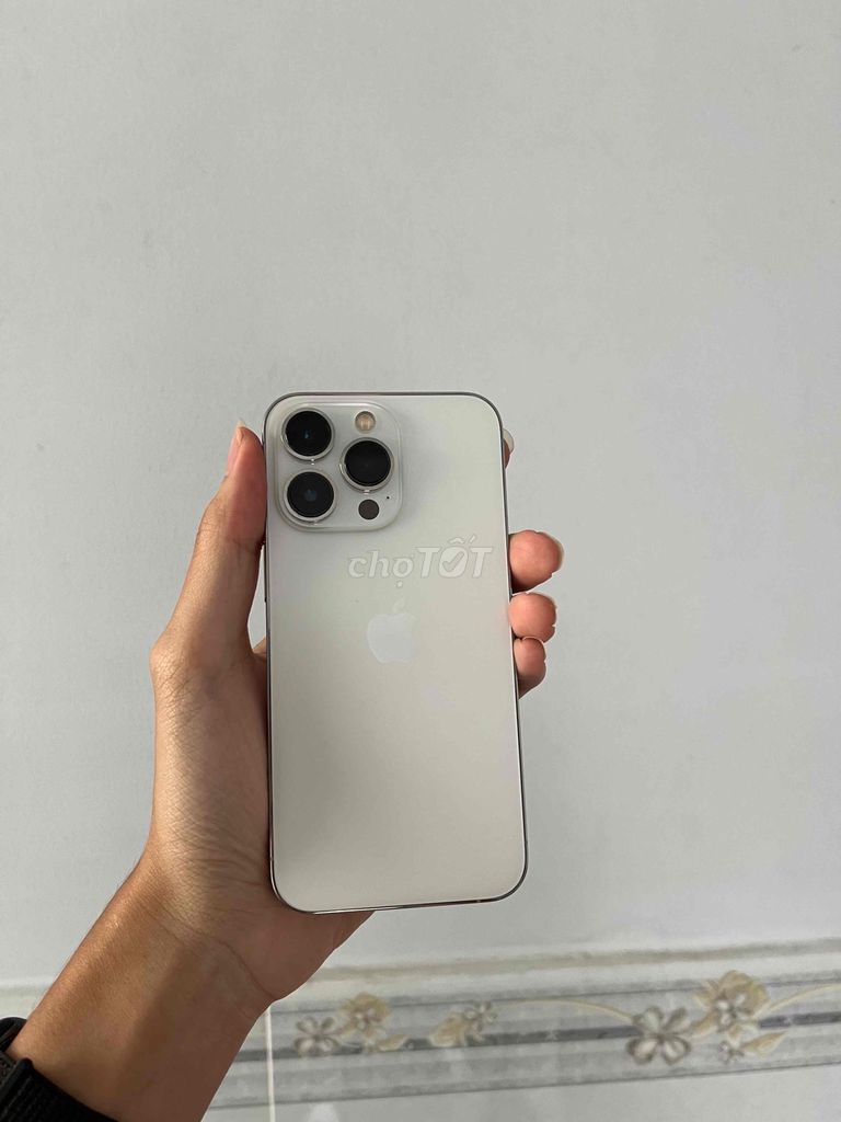 Apple iPhone 13 Pro 256GB Trắng. Mua bán Điện thoại tại Quận Tân Bình Tp Hồ Chí Minh được đăng bởi Hoàng Dũng hình 1