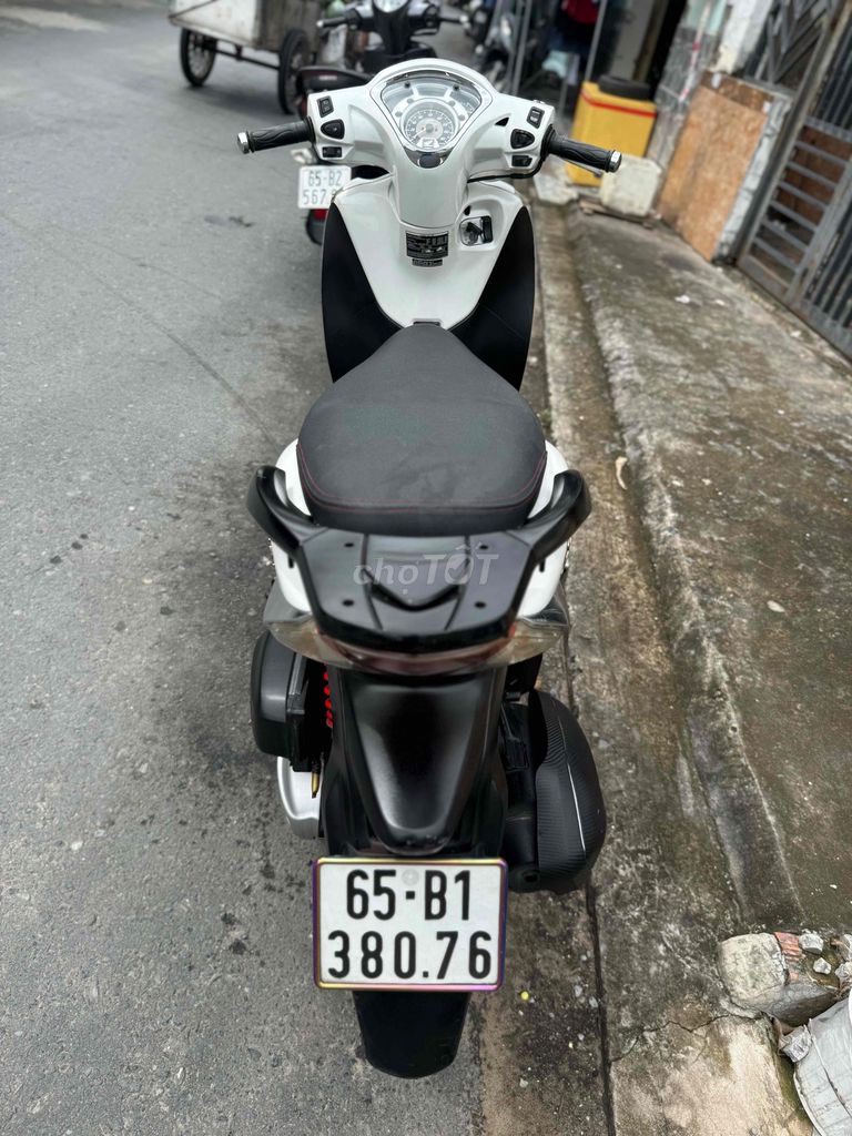 SHMODE 2016 B65 GÓP CẦN CCCD ĐỦ 18t TRẢ TRƯỚC 0₫. Mua bán Xe máy tại Quận Ninh Kiều Cần Thơ được đăng bởi XE MÁY HOÀNG YẾN hình 9