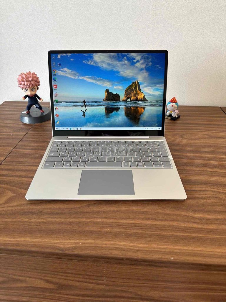 Surface Laptop Go 1 i5 12.4 inch 8GB/256. Mua bán Laptop tại Quận Nam Từ Liêm Hà Nội được đăng bởi Đoàn Thu Hiền hình 1