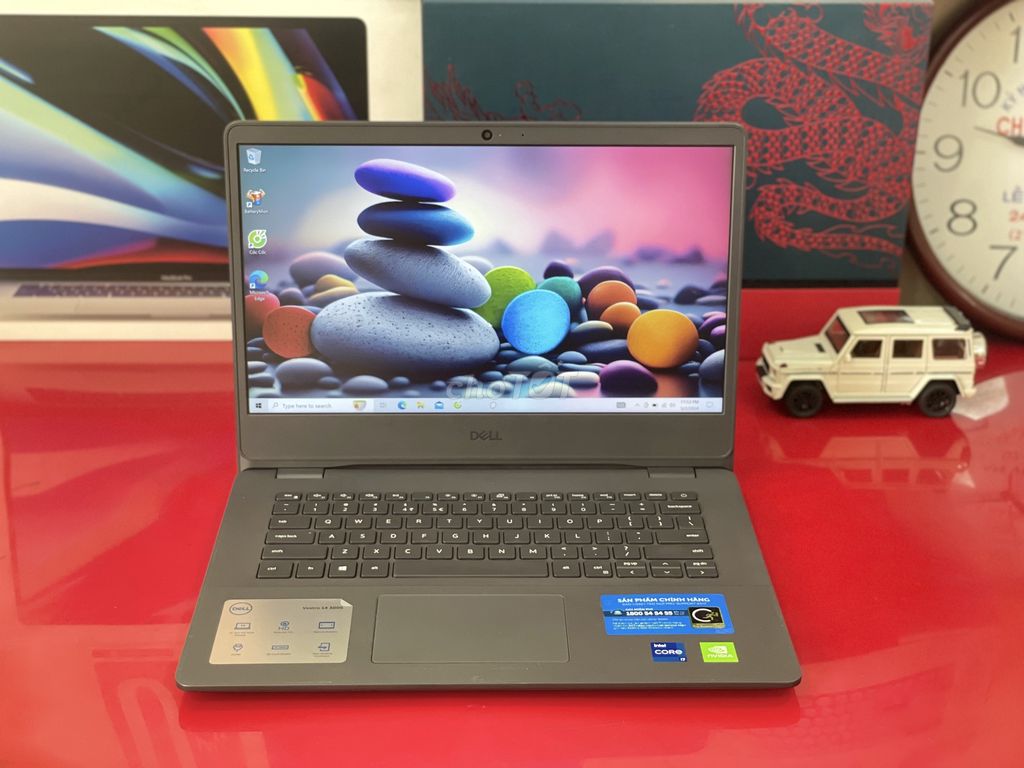 DELL V3400, i7_1165G7, 16G,512G, NVIDIA MX330, FHD