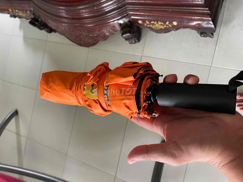 Ô dù vải Cam chống nắng che mưa. Mua bán Phụ kiện thời trang khác tại Thành phố Thuận An Bình Dương được đăng bởi Chữ tín hơn vàng hình 1