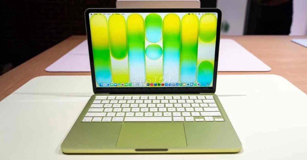 Apple MacBook Neo bản base Newseal BH 12 tháng. Mua bán Laptop tại Quận Nam Từ Liêm Hà Nội được đăng bởi Nguyễn Dũng hình 1