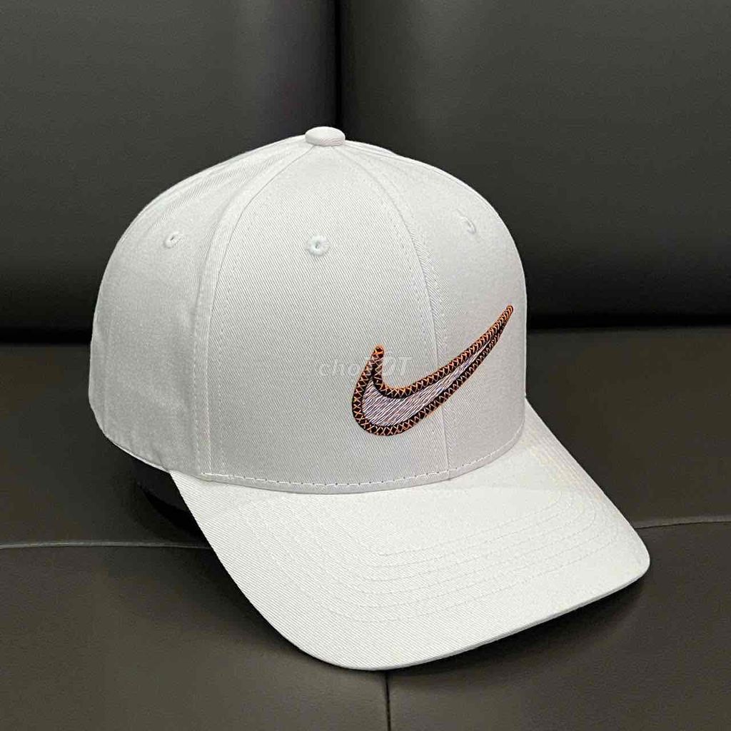 Cap Nike - Form đứng