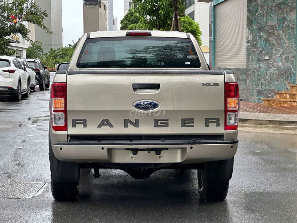 Ford Ranger XLS 2.2AT 4x2 sx2016 BH 6 tháng xe đẹp. Mua bán Ô tô tại Quận Hà Đông Hà Nội được đăng bởi Hà Đông Car hình 12