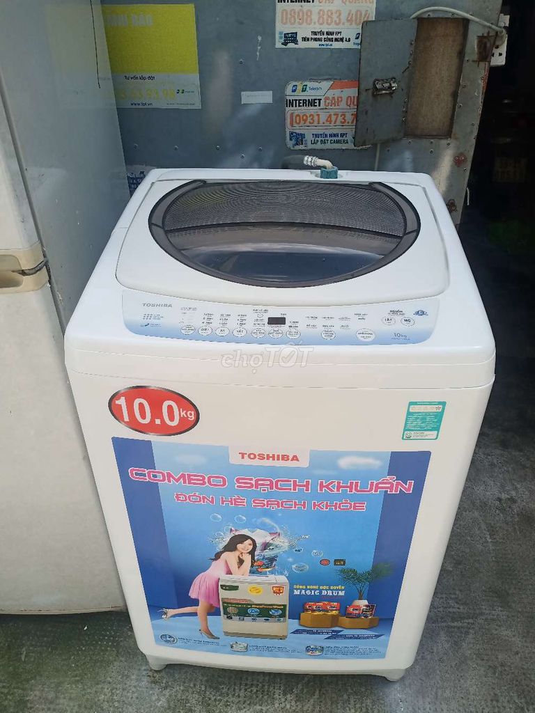 10kg toshiba zin đẹp sài rất tốt có BH bao lắp đặt