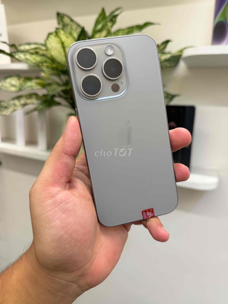 Apple iPhone 15 Pro 128GB Tự nhiên 99%. Mua bán Điện thoại tại Quận Đống Đa Hà Nội được đăng bởi Hiếu hình 1