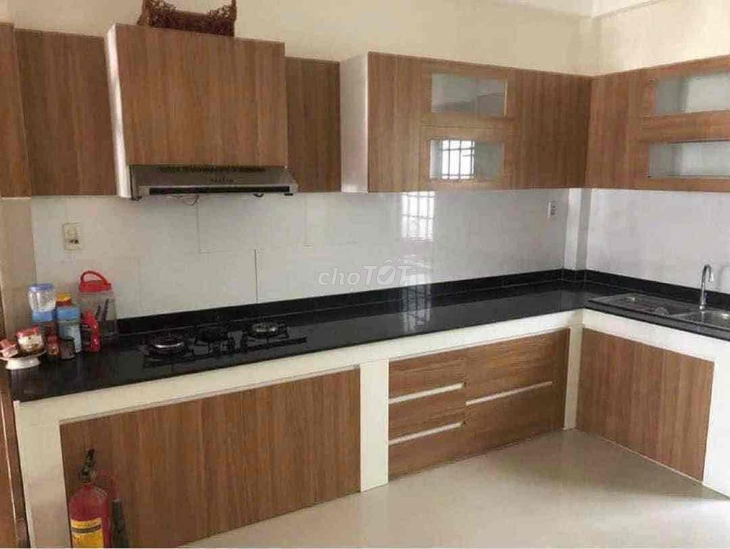 Furnished two-storey house on An Dương Vương — photo 4