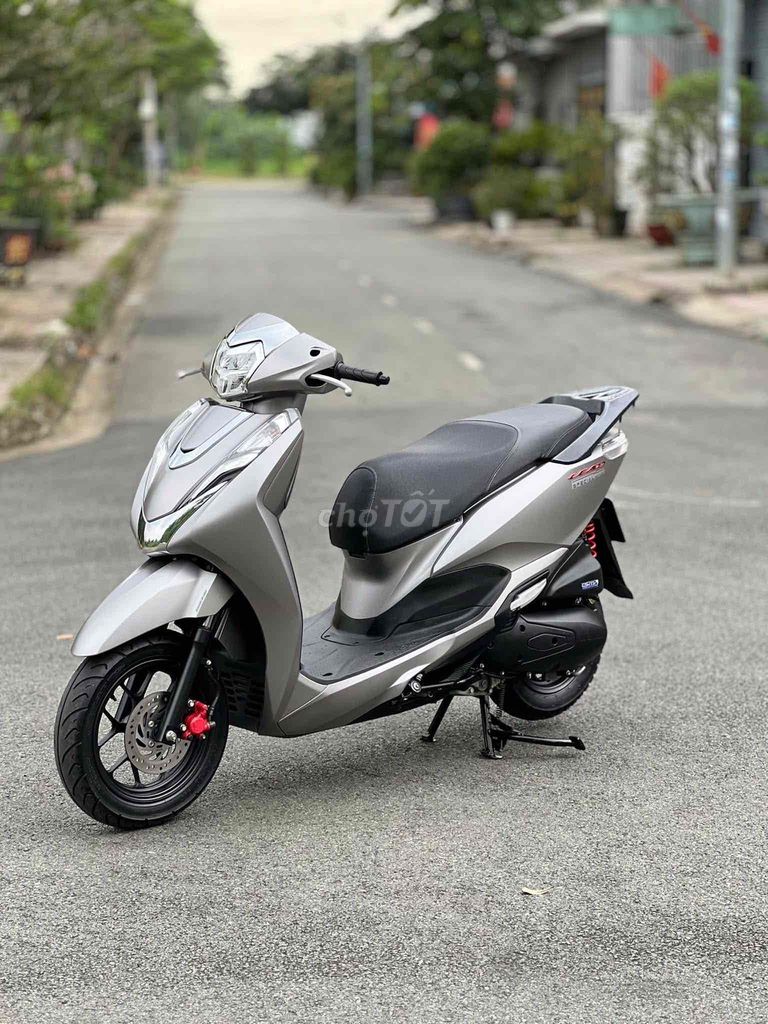 Lead 4Val Bạc Nhám Cuối 2022 Chủ Phố Biển Hay Hay🎉. Mua bán Xe máy tại Thành phố Biên Hòa Đồng Nai được đăng bởi Xe Máy Phát Đồng hình 6