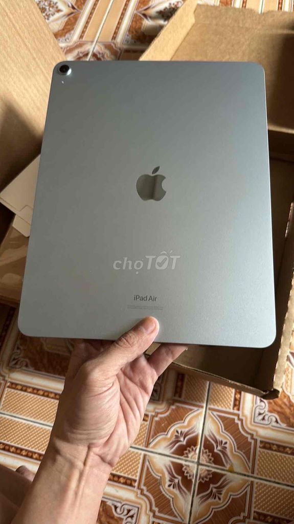 Ipad Air 6 13” 128gb wifi 0 lần sạc đẹp keng