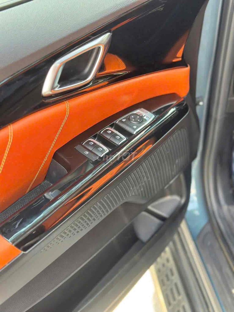 Kia Carnival 2.2D Luxury sx 2022 màu xanh. Mua bán Ô tô tại Quận Cầu Giấy Hà Nội được đăng bởi Cao Quý hình 5