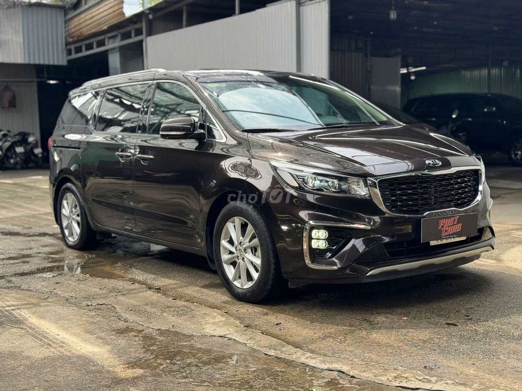 Kia Sedona 2019 2.2D full dầu, màu nâu,44.000 km. Mua bán Ô tô tại Quận Bình Tân Tp Hồ Chí Minh được đăng bởi Son Do hình 3