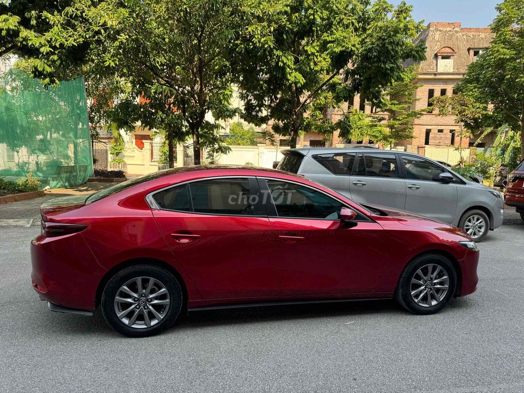 Mazda 3 2022 1.5L Deluxe - 30000 km. Mua bán Ô tô tại Quận Nam Từ Liêm Hà Nội được đăng bởi Auto Anh Tuấn hình 2