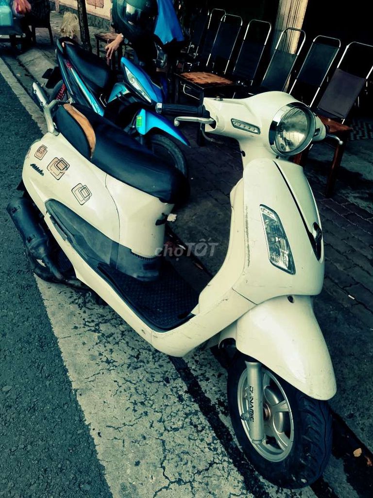 Attila Elizabeth giấy tờ đầy đủ. Mua bán Xe máy tại Huyện Hóc Môn Tp Hồ Chí Minh được đăng bởi Nguyễn Quang Dũng  hình 1