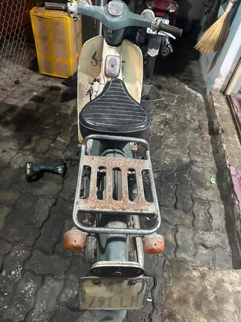 thanh li chiếc cúp 79 giấy tờ đày đủ. Mua bán Xe máy tại Quận Cẩm Lệ Đà Nẵng được đăng bởi Minh nhật quang hình 4