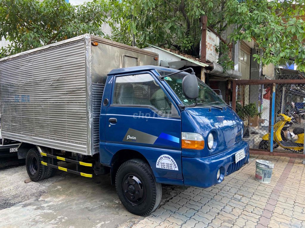 Hyundai 1t25 ngay chủ,có máy lạnh,sàn inox