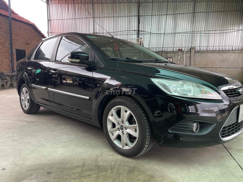Ford Focus 2011 2.0 AT - 118000 km. Mua bán Ô tô tại Huyện Xuyên Mộc Bà Rịa - Vũng Tàu được đăng bởi trọng bửu hình 2