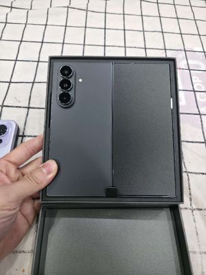 Samsung Z Fold 7 FULLBOX Q.TẾ NEW CHƯA KÍCH