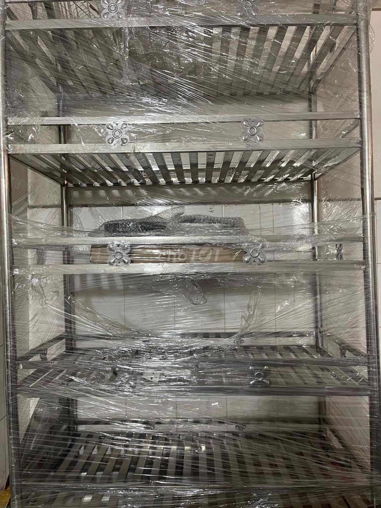 Kệ Inox 5 tầng màu Bạc. Mua bán Tủ, kệ gia đình tại Thành phố Hồng Ngự Đồng Tháp được đăng bởi Nam Vu hình 1