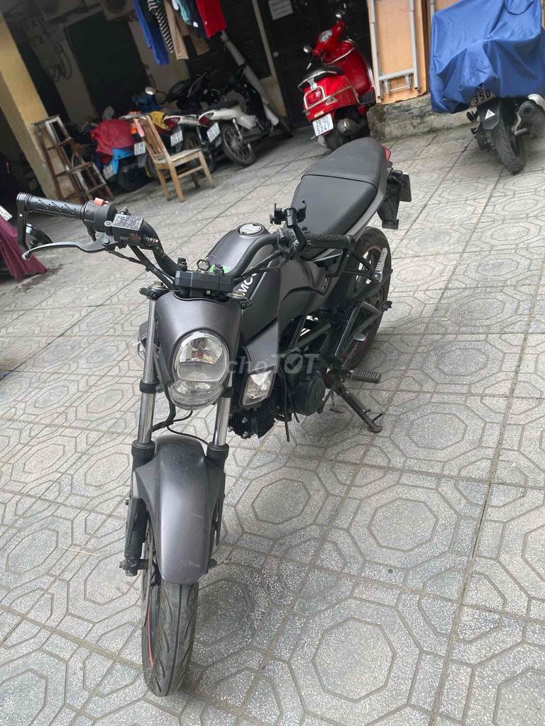 Do con lớn gia đình đổi xe cho con nên bán.. Mua bán Xe máy tại Quận Đống Đa Hà Nội được đăng bởi Nguyễn Thị Thu Hương hình 3