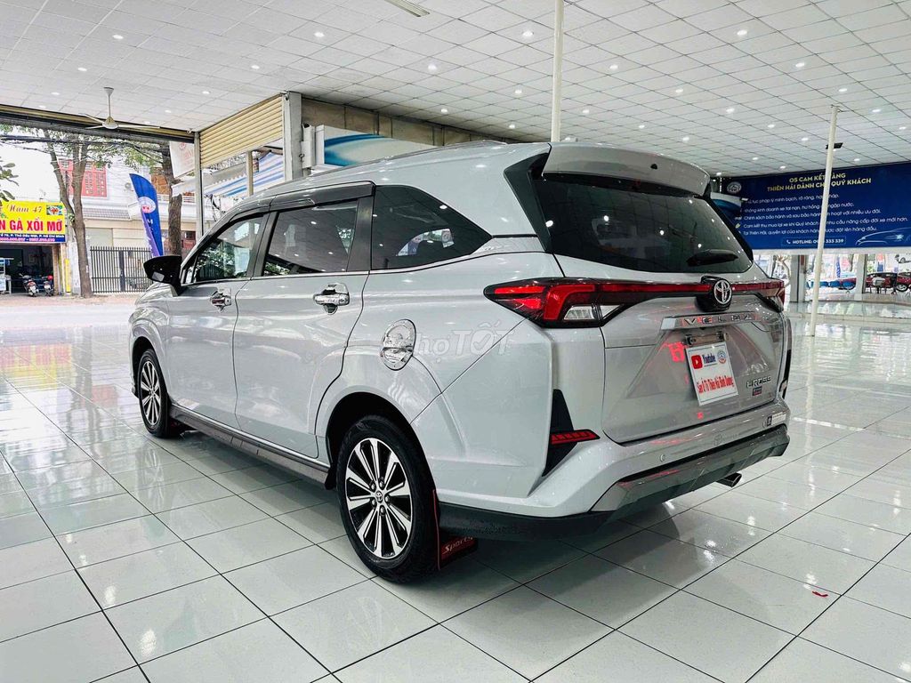 Toyota Veloz 1.5CVT  sx2023 một chủ  mua từ mới. Mua bán Ô tô tại Thành phố Thủ Dầu Một Bình Dương được đăng bởi TRUNG DƯƠNG AUTO  hình 5