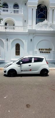 Chevrolet Spark 2017 màu trắng, máy 1.2, 5 chỗ.. Mua bán Ô tô tại Quận Ninh Kiều Cần Thơ được đăng bởi Nguyễn Tài