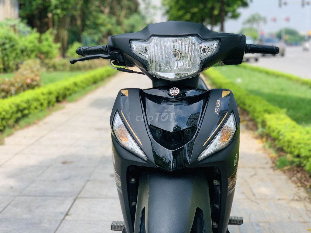 YAMAHA SIRIUS FI MÀU ĐEN NHÁM CHÍNH CHỦ ZIN.. Mua bán Xe máy tại Quận Hai Bà Trưng Hà Nội được đăng bởi A.SỰ hình 3