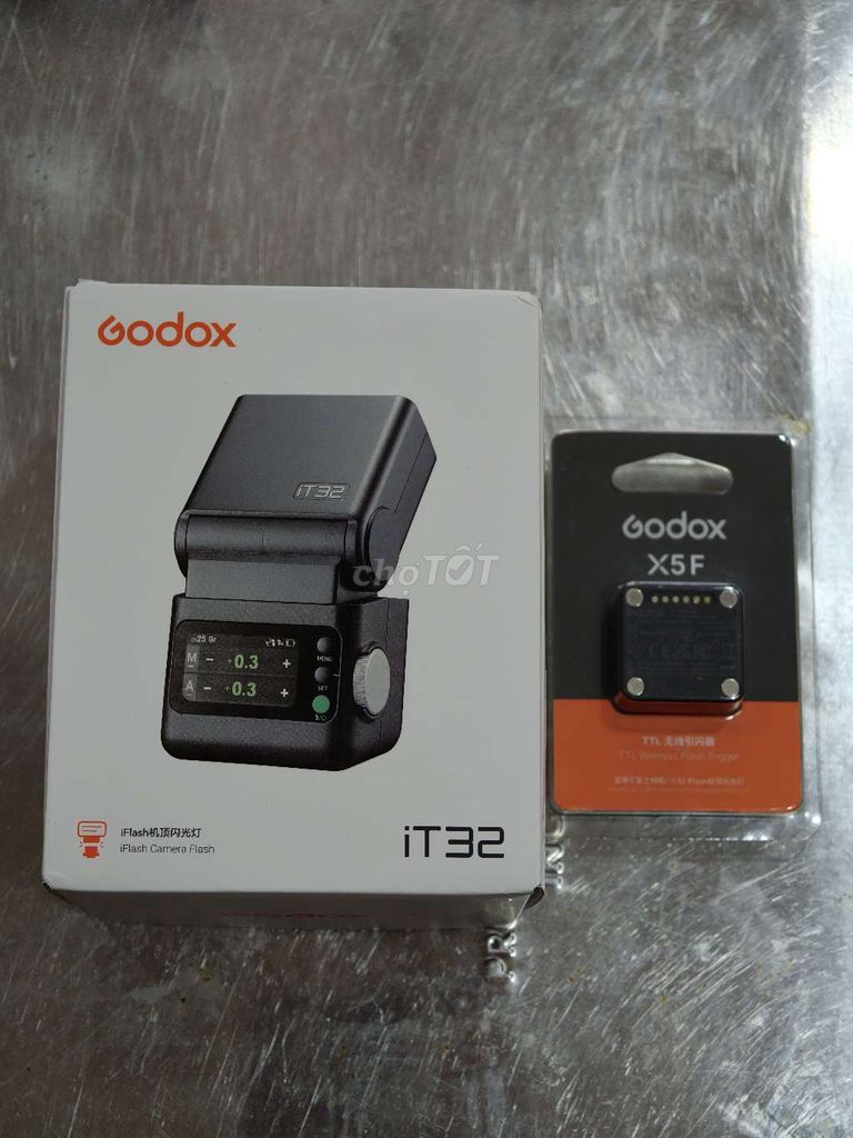 Đèn flash máy ảnh Godox IT32 + Đế X5  . Mua bán Máy ảnh, Máy quay tại Quận 7 Tp Hồ Chí Minh được đăng bởi Việt Toàn hình 1