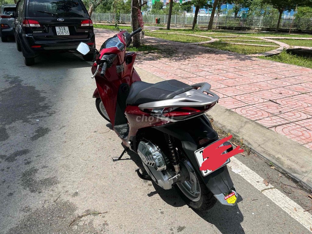 Honda SH150i 2020 Đỏ đen. Mua bán Xe máy tại Thành phố Thủ Đức Tp Hồ Chí Minh được đăng bởi Kenny Nguyen hình 1