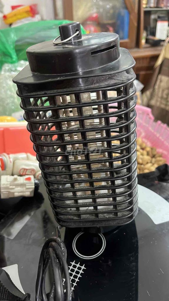 Đèn diệt côn trùng Nhựa Đen. Mua bán Đèn tại Quận Hoàng Mai Hà Nội được đăng bởi Công chúa top 1 trong lòng t mang tên Kairi hình 1