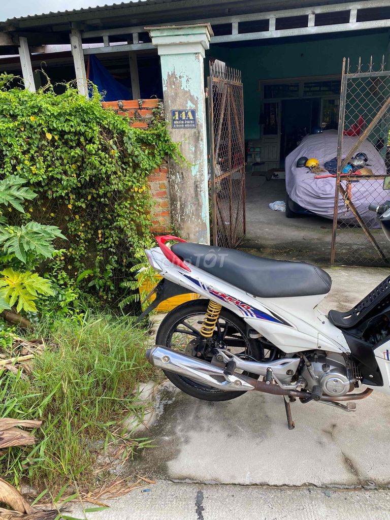 AXELO Nhật máy móc zin chưa đung tới giấy tờ OK. Mua bán Xe máy tại Huyện Củ Chi Tp Hồ Chí Minh được đăng bởi Hưngtrương hình 5