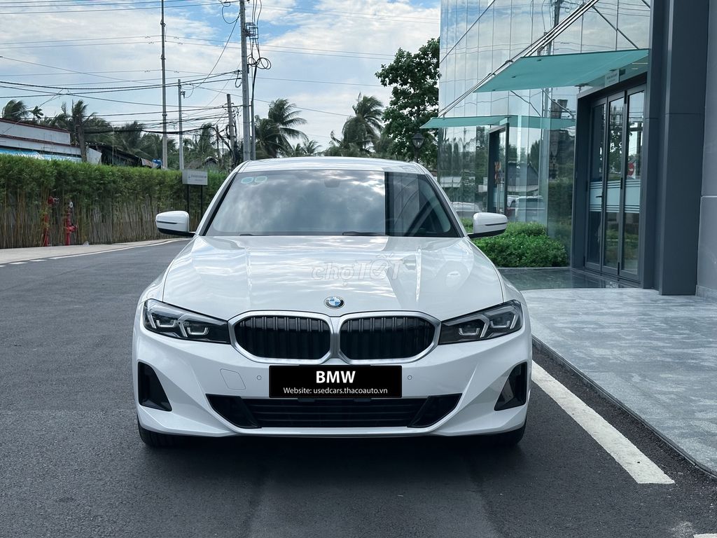BMW 3 Series 2024 photo 5
