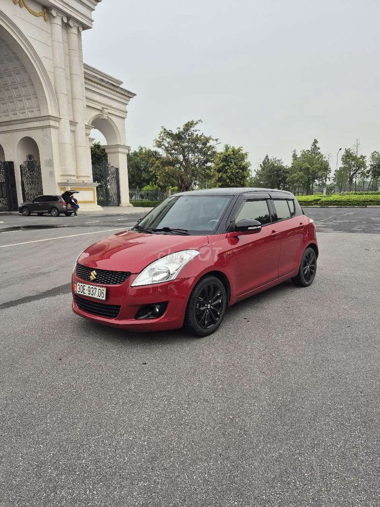 Suzuki SWiFt 2017 1.4 AT - 90000 km. Mua bán Ô tô tại Quận Long Biên Hà Nội được đăng bởi Ngô hùng hình 3