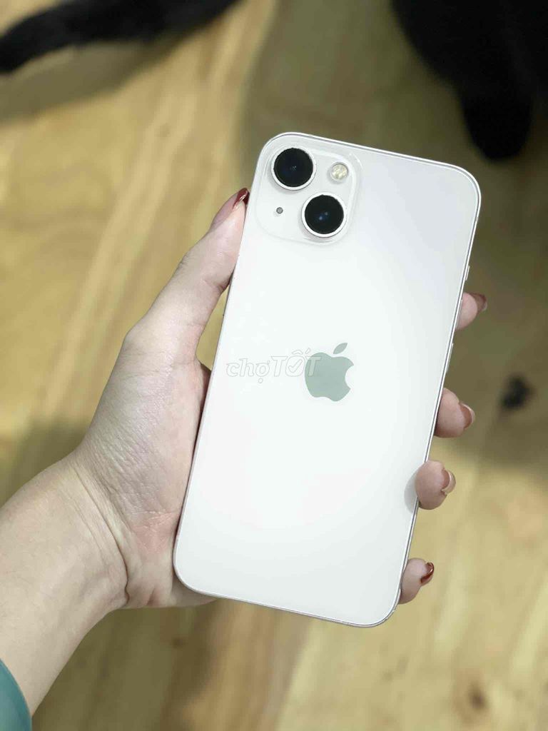 Apple iPhone 13 128GB Trắng. Mua bán Điện thoại tại Quận 12 Tp Hồ Chí Minh được đăng bởi Nguyễn Hiếu hình 1