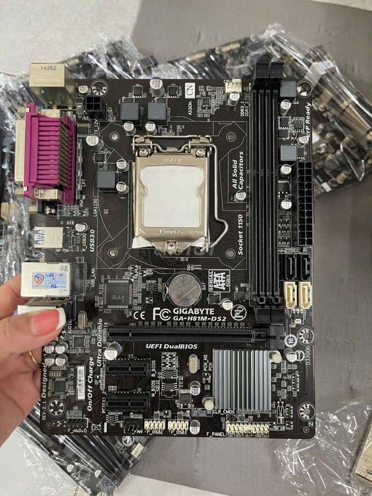 Bo mạch chủ Gigabyte GA-H81M-DS2. Mua bán Linh kiện (RAM, Card...) tại Thành phố Thủ Đức Tp Hồ Chí Minh được đăng bởi Trâm hình 1