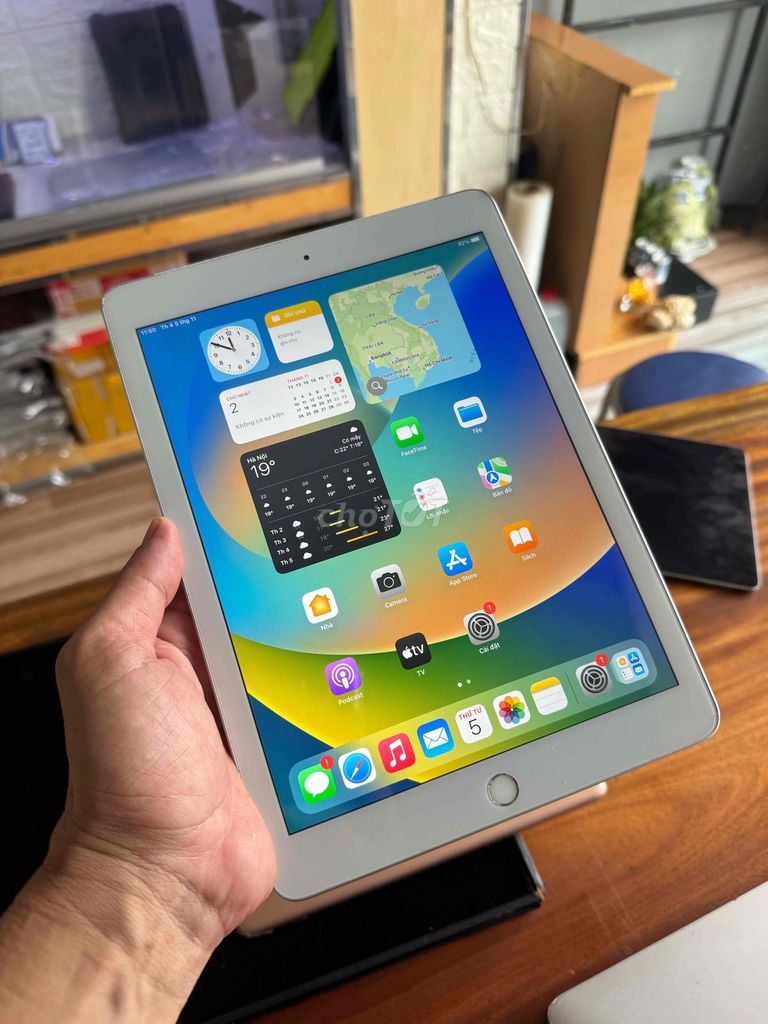 ipad gel 5 32G 128G hỗ trợ trả góp. Mua bán Máy tính bảng tại Thành phố Thủ Dầu Một Bình Dương được đăng bởi ipad gíá sỉ Đào Long hình 1
