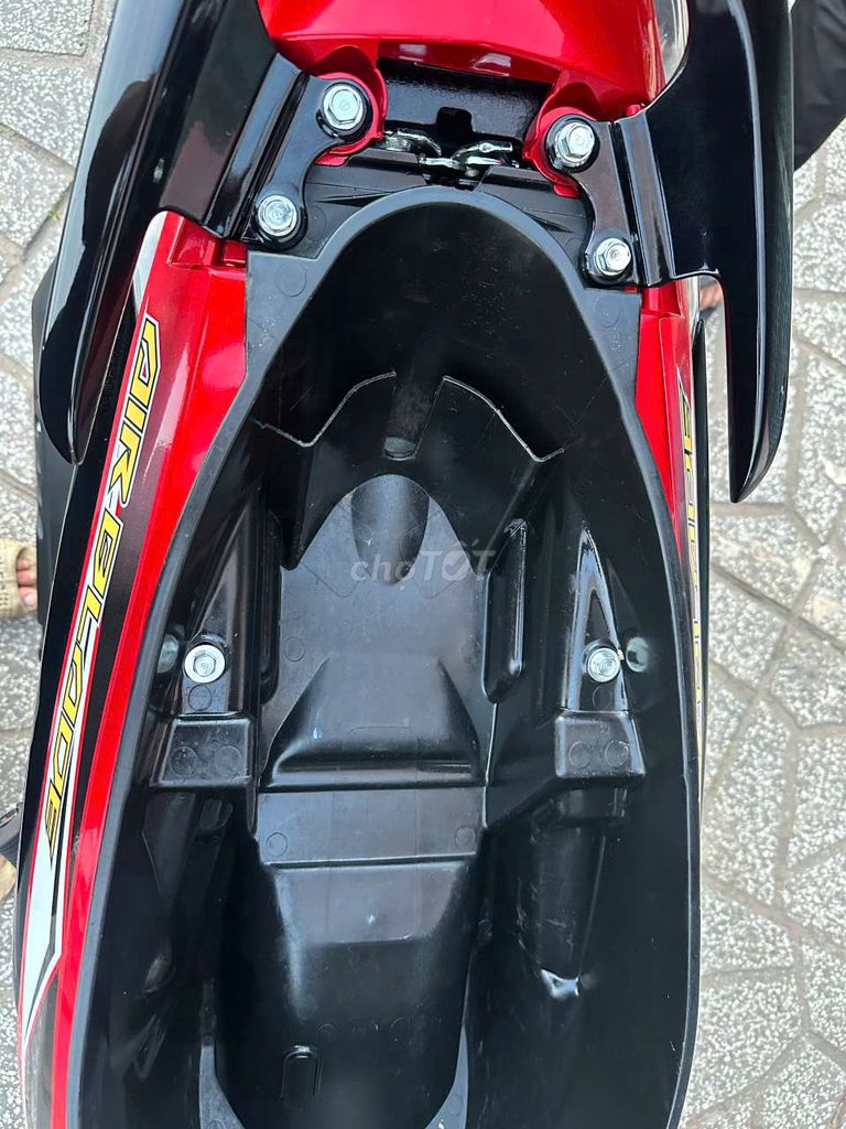 Cần bán gấp xe ab 2008. Mua bán Xe máy tại Quận Cái Răng Cần Thơ được đăng bởi nguyễn thế anh hình 8