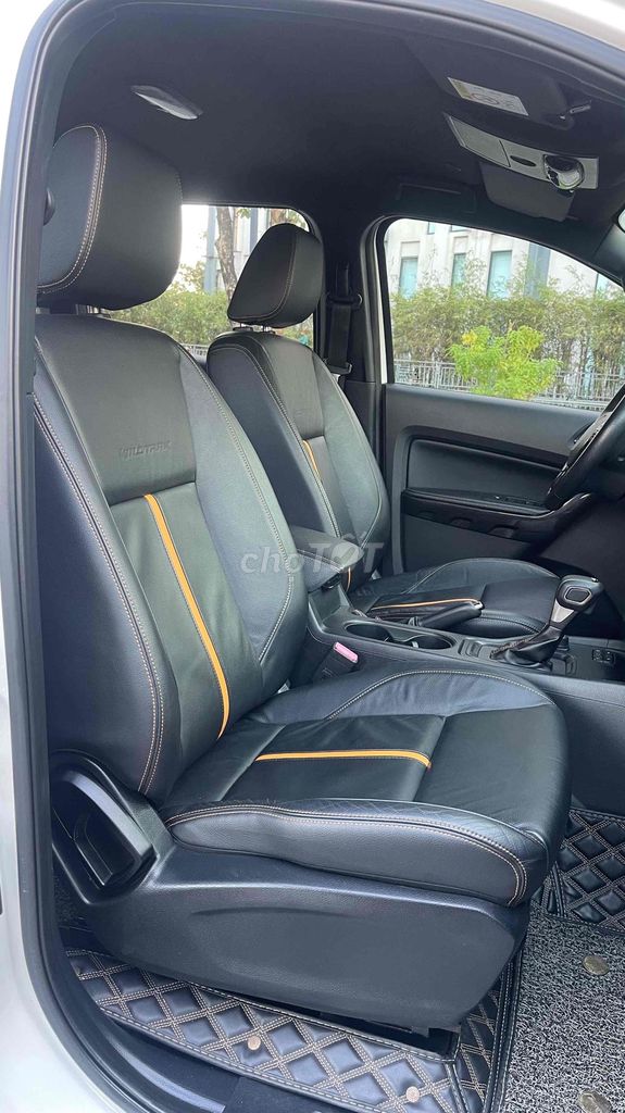 Ford Ranger Wildtrak moden 2021 Trắng 27000 km. Mua bán Ô tô tại Quận Nam Từ Liêm Hà Nội được đăng bởi Thanh Kiệm hình 11