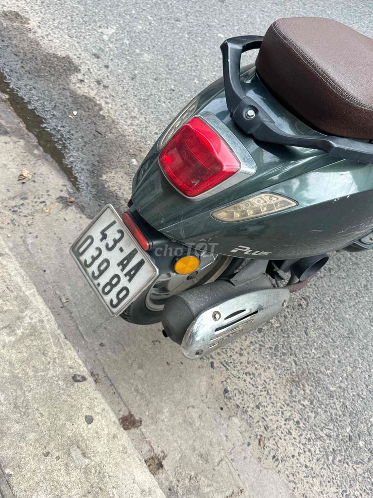 Piaggio Vespa 50 2022 оливковый