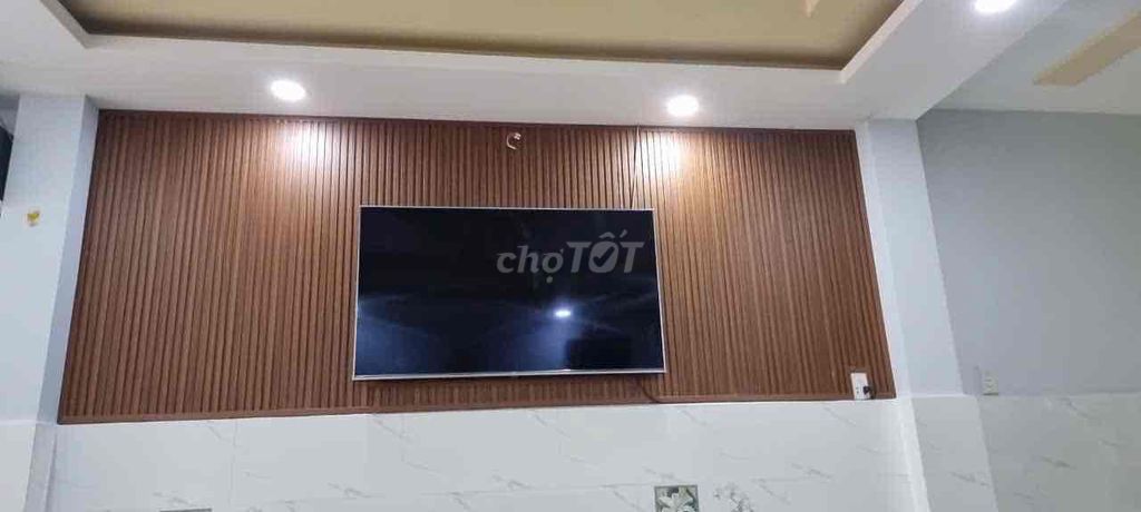 Đi nước định cư nước ngoài cần bán gấp nhà mặt tiền 1 trệt 2 lâu nhà