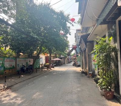 bán nhà nhỏ 4 tầng Nguyễn Văn Linh 3 ngủ