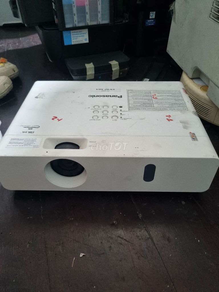 Máy chiếu Panasonic VX92 XGA Trắng. Mua bán Đồ dùng văn phòng tại Quận Gò Vấp Tp Hồ Chí Minh được đăng bởi Tuấn đồ cũ hình 1