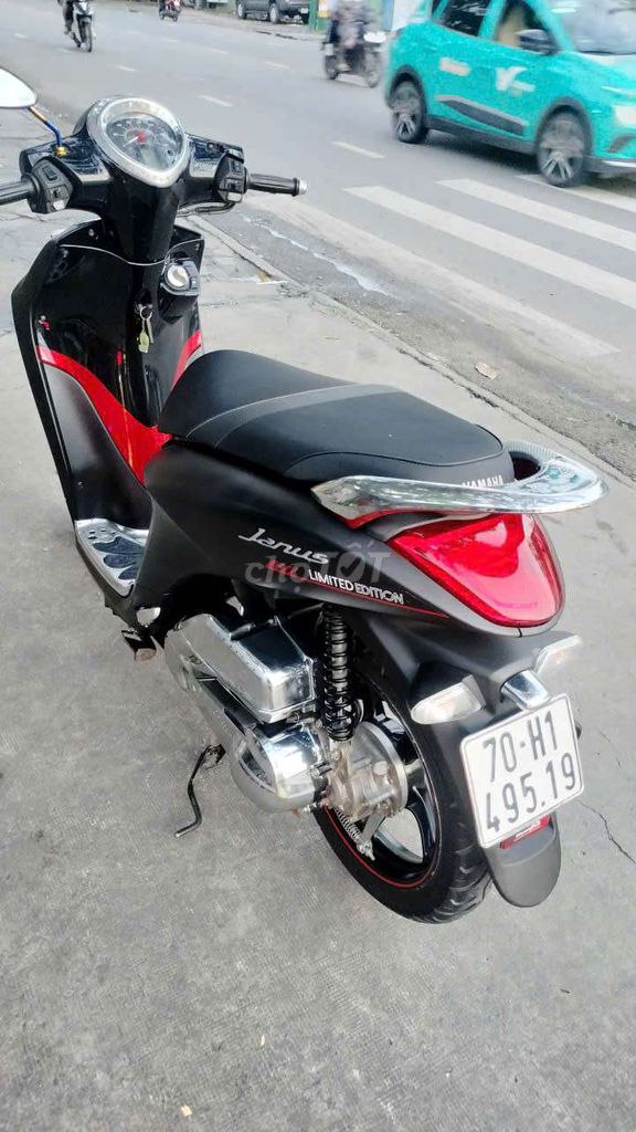 Xe janus 2020 khóa smk nguyên zin bs70 góp 0 đồng. Mua bán Xe máy tại Thành phố Dĩ An Bình Dương được đăng bởi xe máy hồng phát dĩ An Bình Dương  hình 2