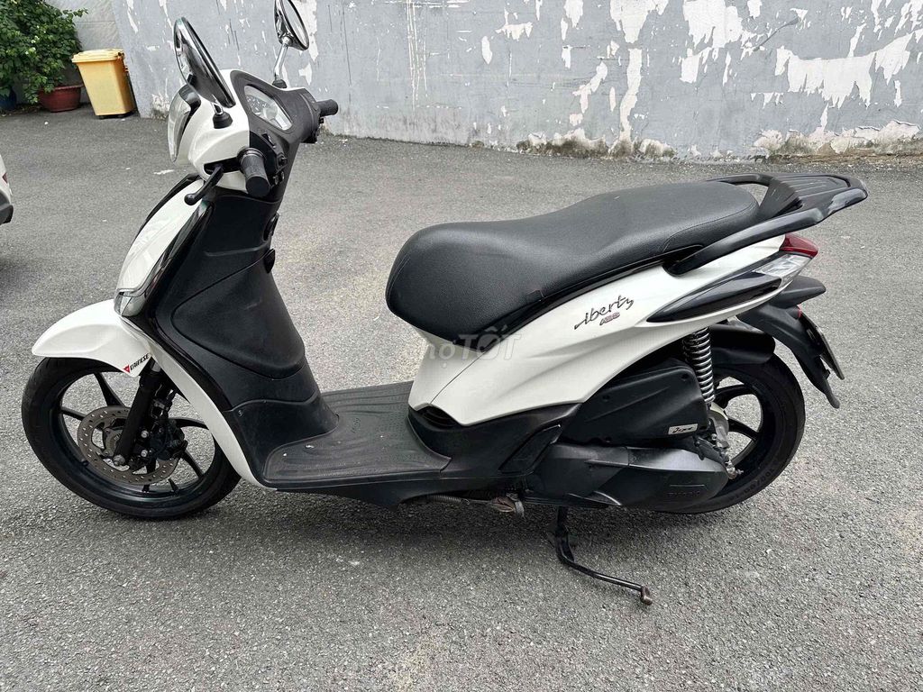 Piaggio Liberty 2015 ABS Белый Вьетнам