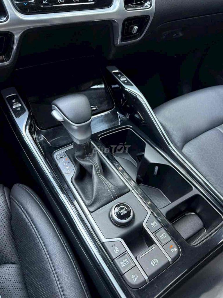 Kia Sorento 2022 Signature 2.5 AT AWD - 40000 km. Mua bán Ô tô tại Quận Long Biên Hà Nội được đăng bởi Bùi Đình Thông hình 8