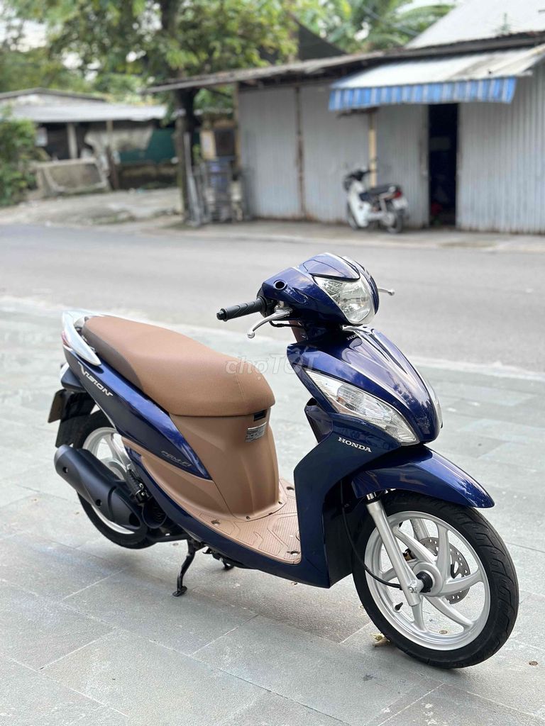 vision 2014  chính chủ , máy rin êm. Mua bán Xe máy tại Thành phố Huế Thừa Thiên Huế được đăng bởi Trần Quý hình 7