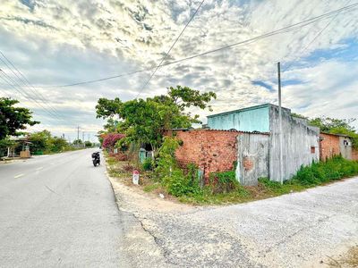 Bán đất mặt tiền đường, tặng nhà, vị trí gần ngay biển Kê Gà siêu đẹp. Mua bán đất tại Huyện Hàm Thuận Nam Bình Thuận được đăng bởi trần khánh duy
